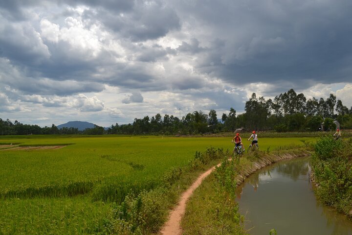 Saigon to Hoi An Cycling Tour: The Ultimate 10-Day Coastal & Highland Adventure